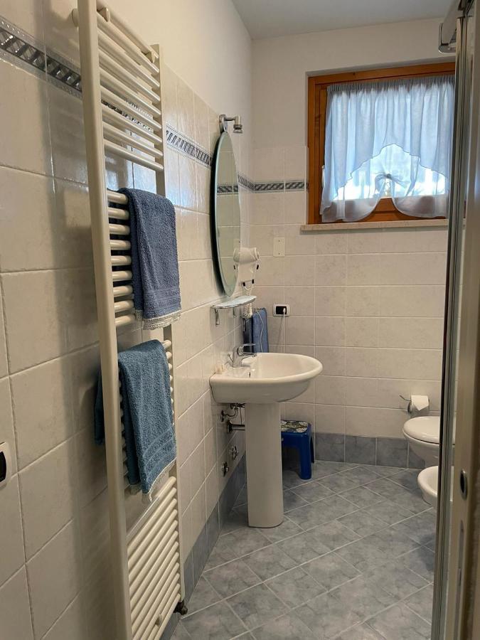 Ladi'S B&B Бардолино Екстериор снимка